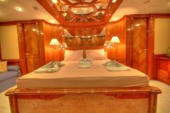 Dream Yacht, Dream motor yacht (11)