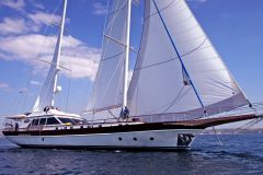 Getaway, Getaway External sailing yacht master